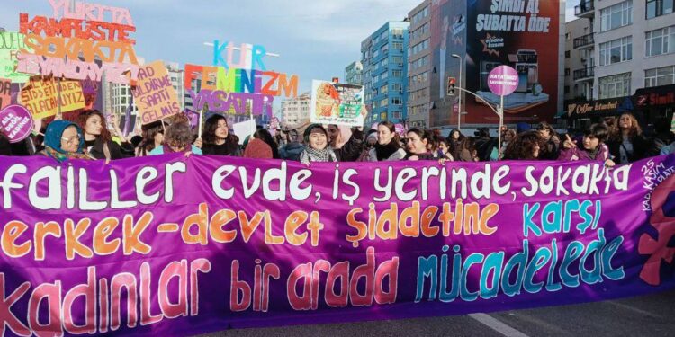 Kadınlar ve lubunyalar olarak ısrar ve inatla mücadeleye sarılma zamanı!