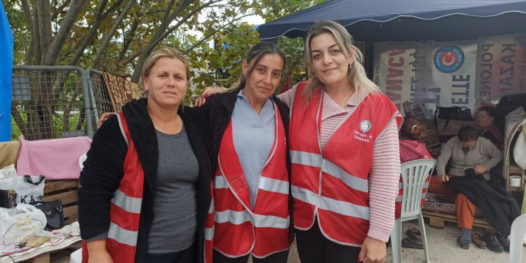 Polonez işçisi kadınlar: “Bu mücadele hepimizin mücadelesi”