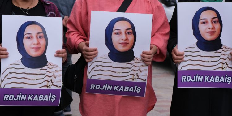 Erkek egemen adalet kıskacında şüpheli bir ölüm: Rojin Kabaiş