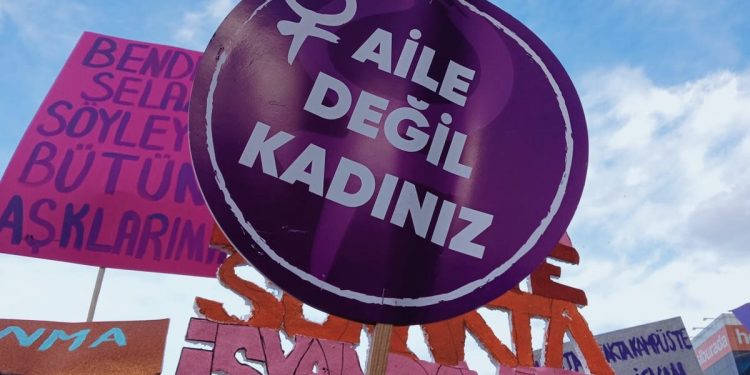 Kim korkar toplumsal cinsiyetten?