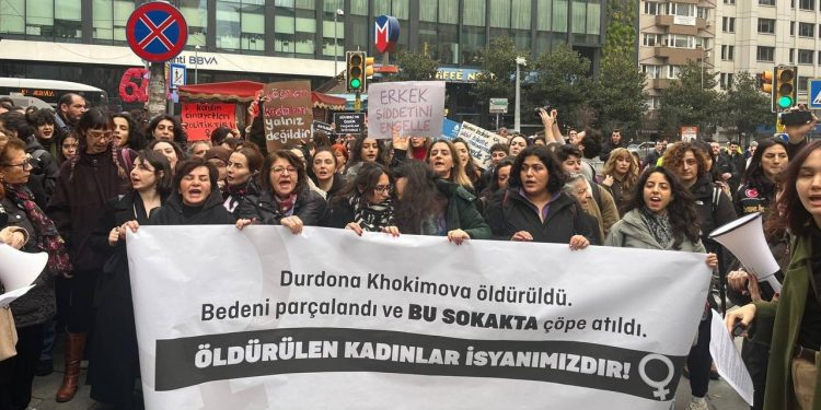 Durdona katledildi! Öldürülen kadınlar isyanımızdır!