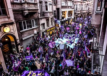 8 Mart 2026: Emeğimiz, bedenimiz, haklarımız için mücadeleye!